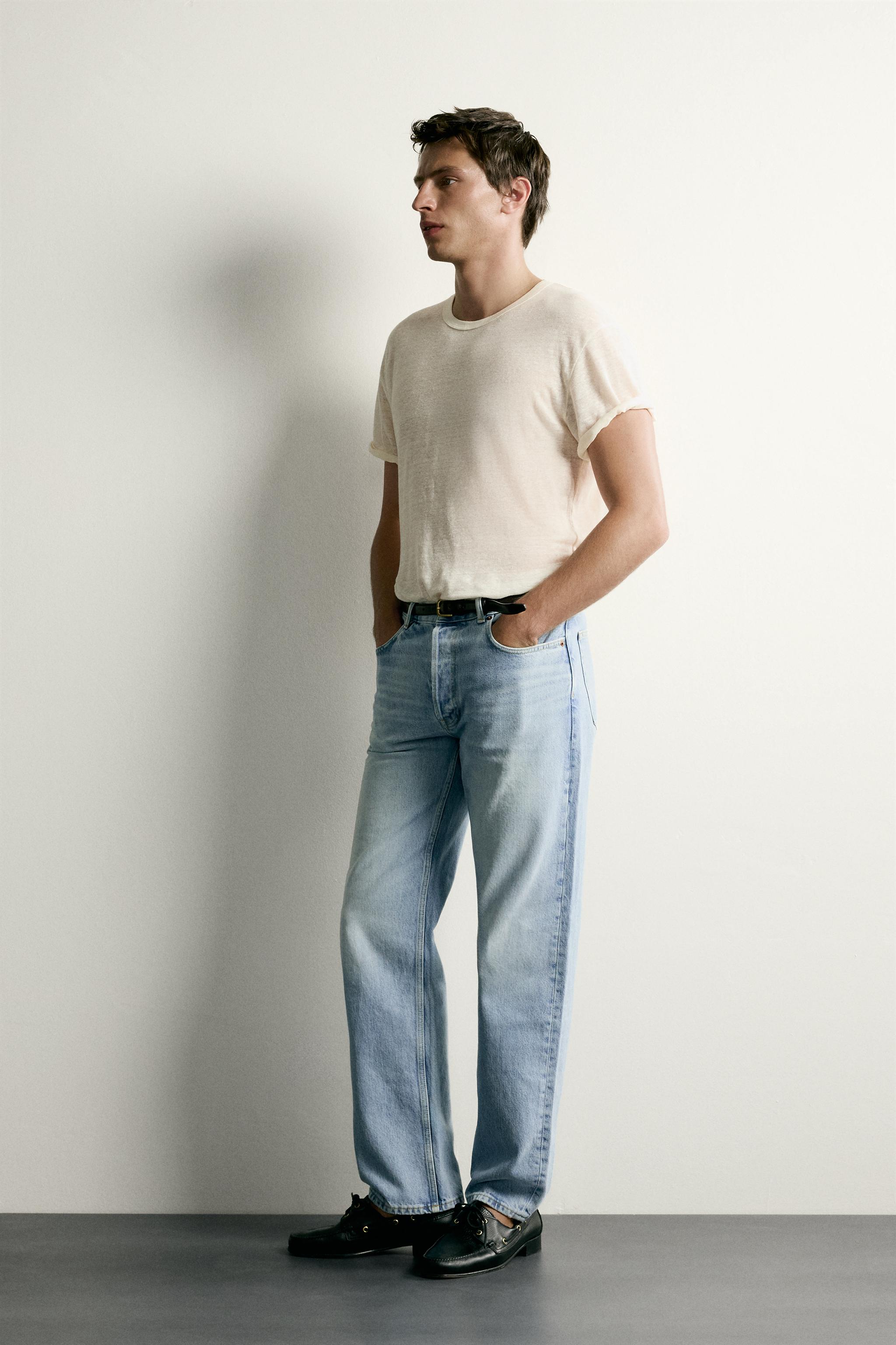STRAIGHT FIT JEANS